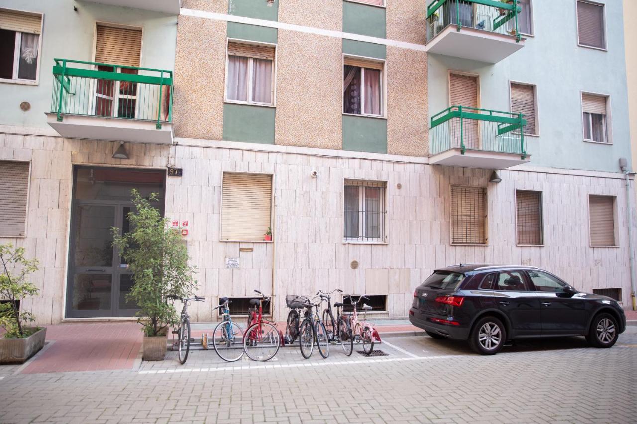 Sweet House Navigli Apartment Milano Exterior foto